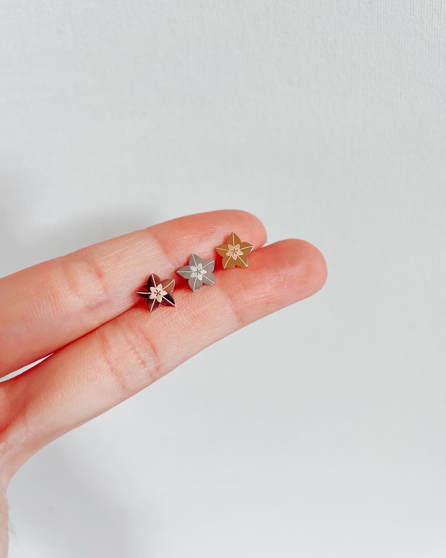Hoya Blooms Metal Stud Earrings - Plant Dosage