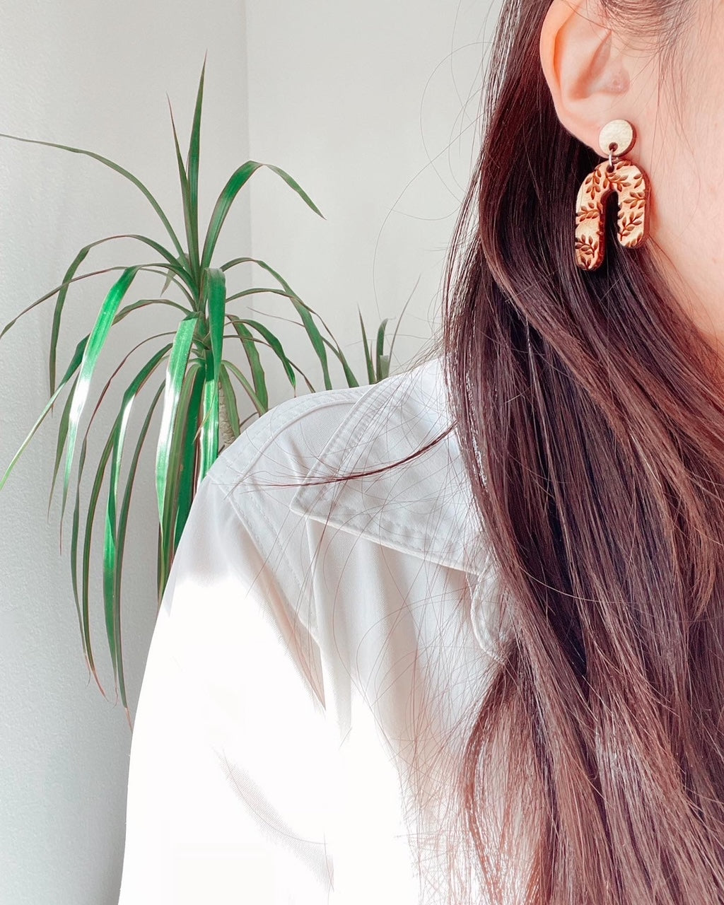 Leaf Contemporary Earrings - Plant Dosage